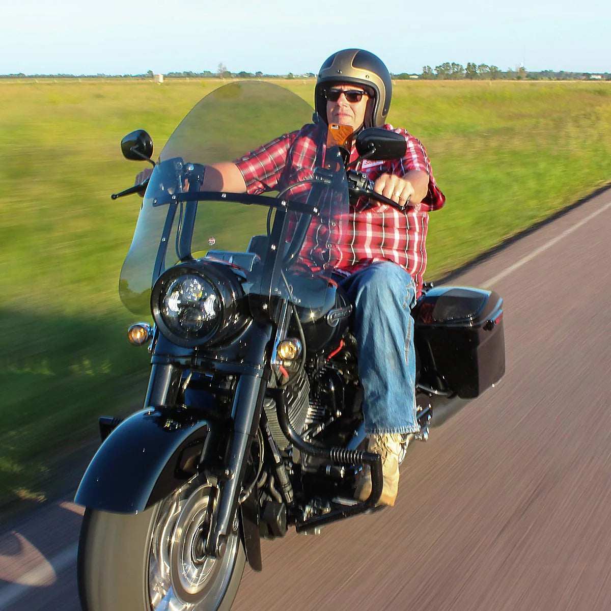 Klock Werks Billboard Flare Windshield for HD