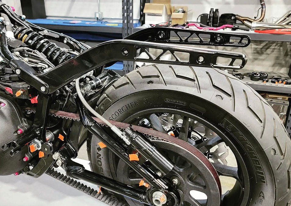 Destroyer Design Machined Into Your 18-up Softail Fender Struts