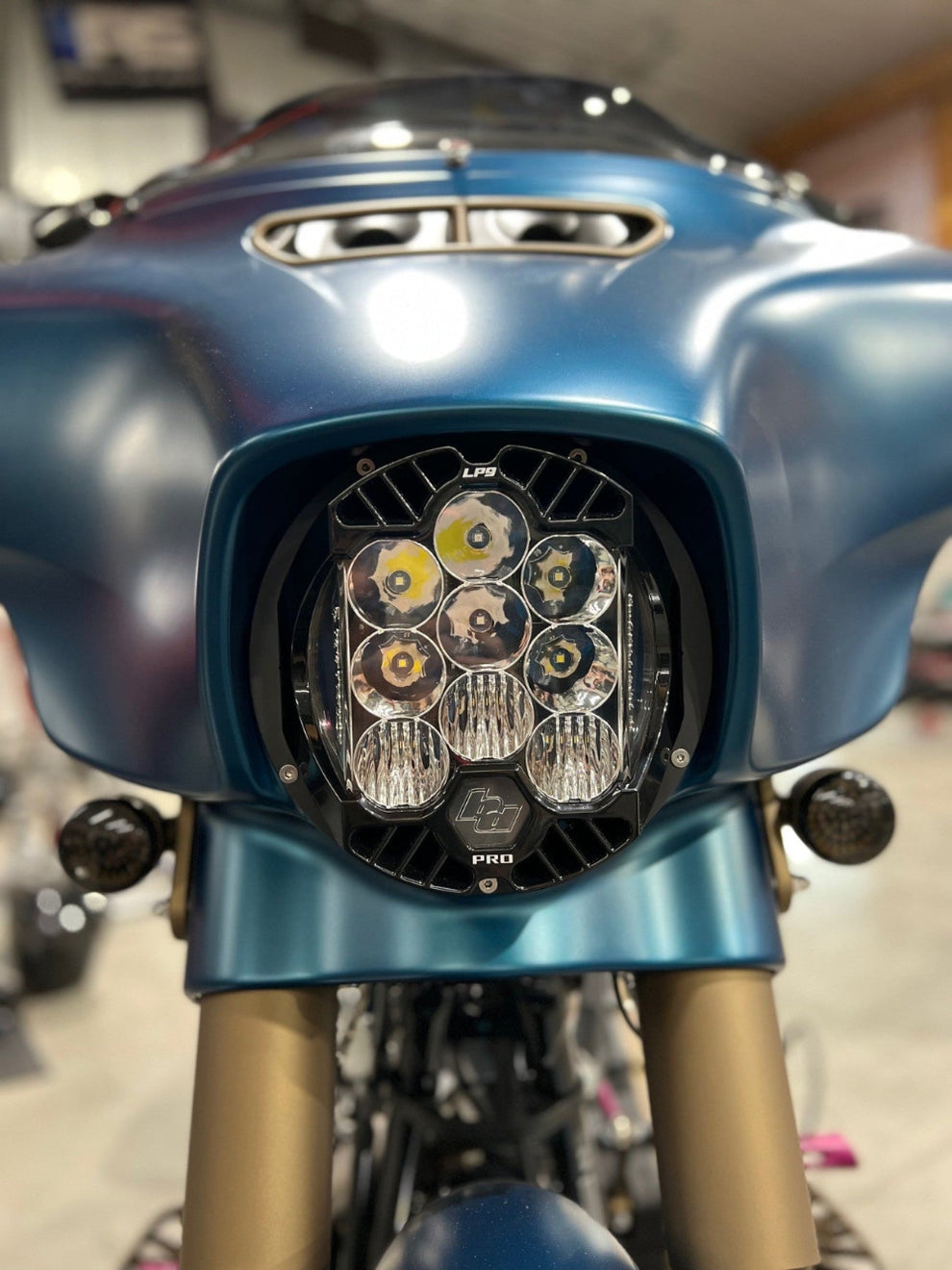 GAS Paint & Performance LP9 Headlight Bracket (Street Glide) – GAS ...