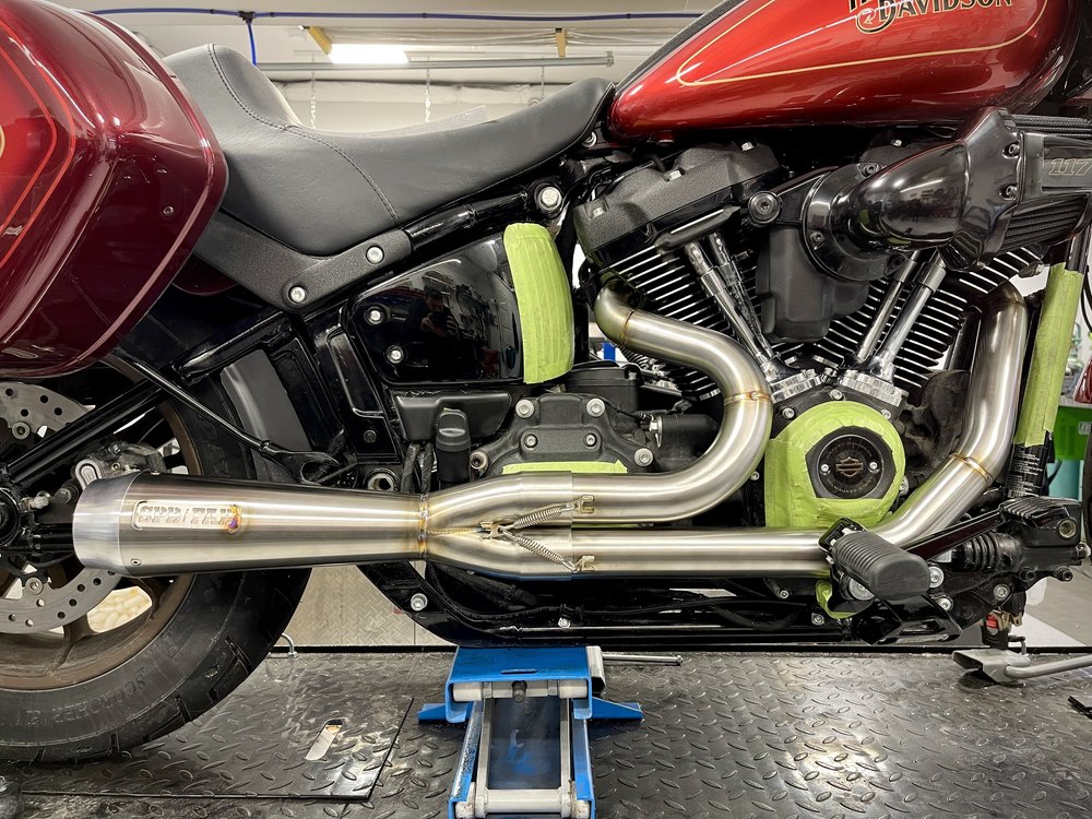 SPB FAB HIGH OUTPUT SOFTAIL M8 Exhaust